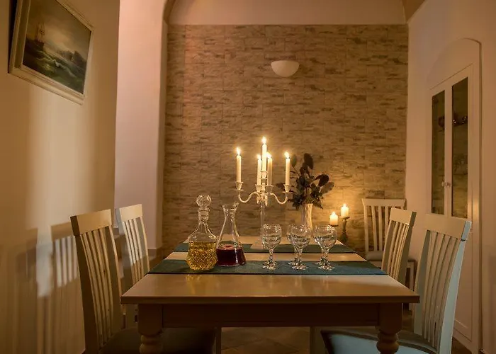 For Seasons Mansion Hotell