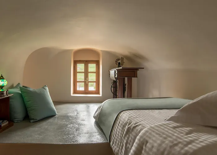 Hotell For Seasons Mansion Vothonas (Santorini)