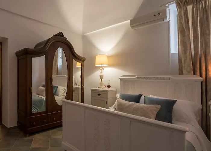 Hotell For Seasons Mansion Vothonas (Santorini)