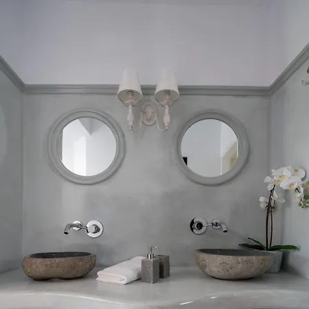 Отель For Seasons Mansion 4*