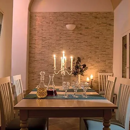 For Seasons Mansion 4* Vothonas (Santorini)