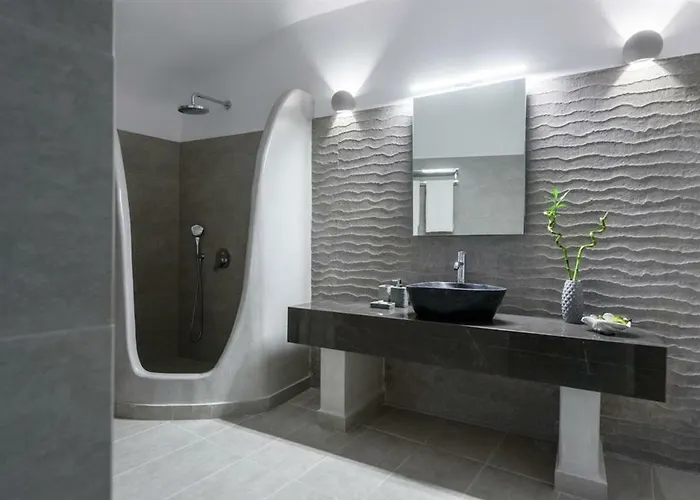 Hotel For Seasons Mansion Vothonas (Santorini)