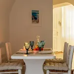 For Seasons Mansion Hotel Vothonas (Santorini)