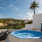 Hotel For Seasons Mansion Vothonas (Santorini)