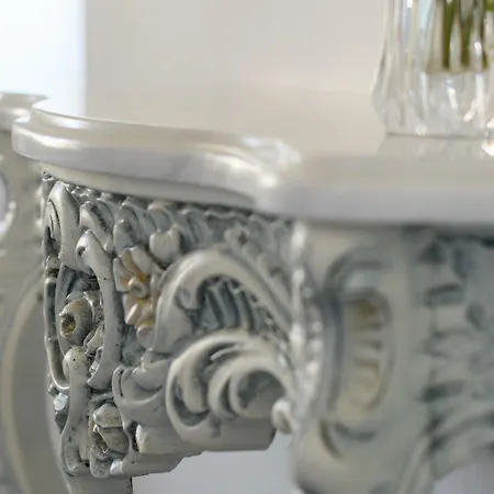 فندق For Seasons Mansion 4*