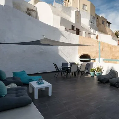 For Seasons Mansion 4* Vothonas (Santorini)
