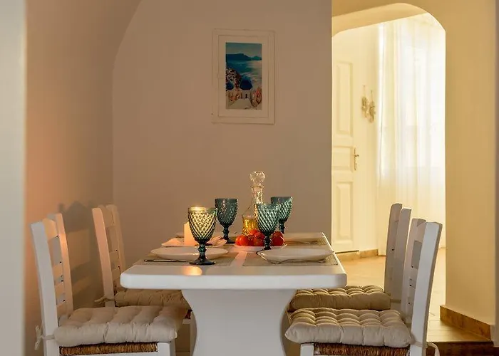 For Seasons Mansion Hotel Vothonas (Santorini)